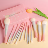 Small Waist - 14pc Makeup Brush Set